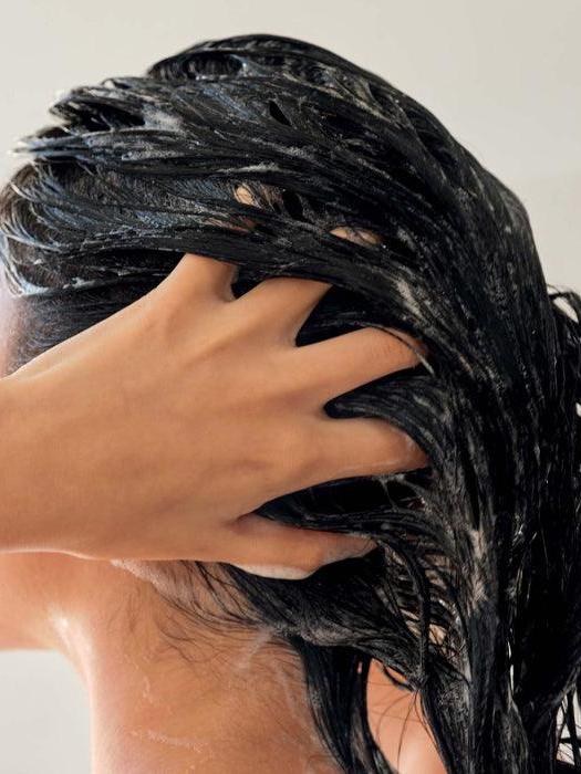 HEVEBLUE Salmon Pullkeratin Centella Hair Shampoo - Song of Skin